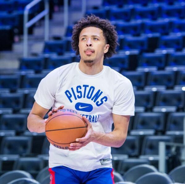 或缺的一部 或缺的一部